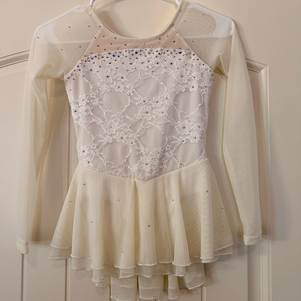 Elegant White Figure Skating Dress-kids 10